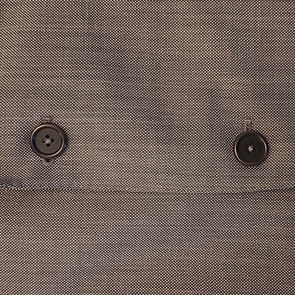 EUC Jos. A. Bank 100% Wool Signature Gold Traditional Fit Suit - Picture 7 of 17